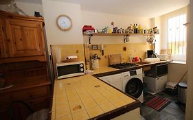 Chaleureuse Maison En Pierres Avec Terrasse